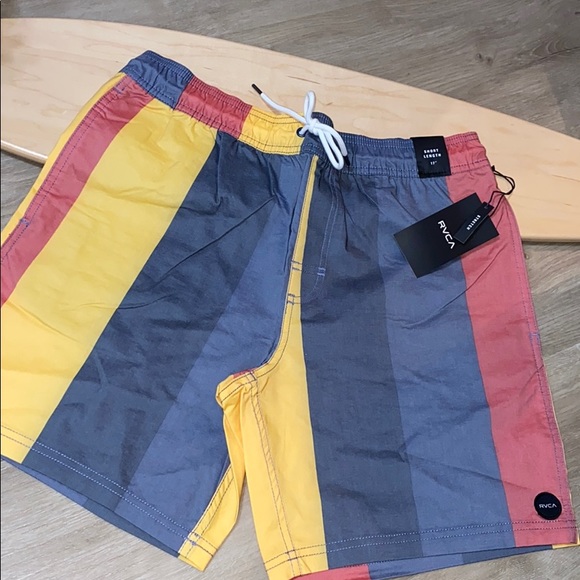 🌵 RVCA men’s retro porter elastic shorts 🌵 - Picture 2 of 4